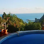 Complex Karia Ii Apartmán *