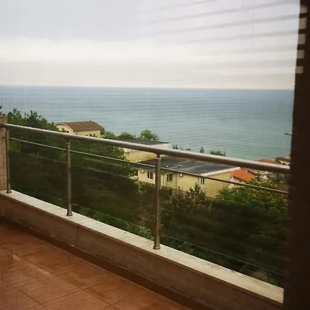 Apartman Complex Karia Ii