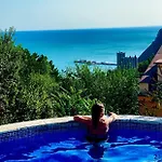 Complex Karia Ii * Kavarna