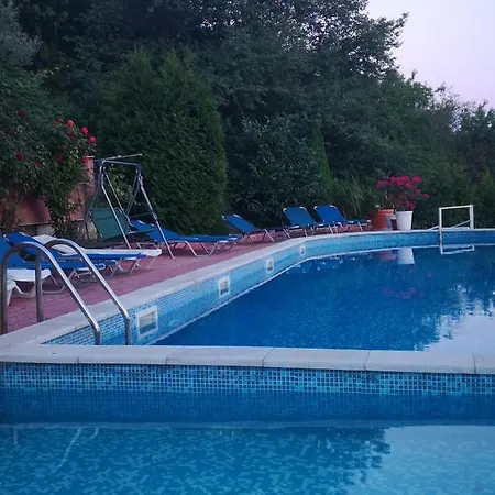 Apartman Complex Karia Ii Kavarna